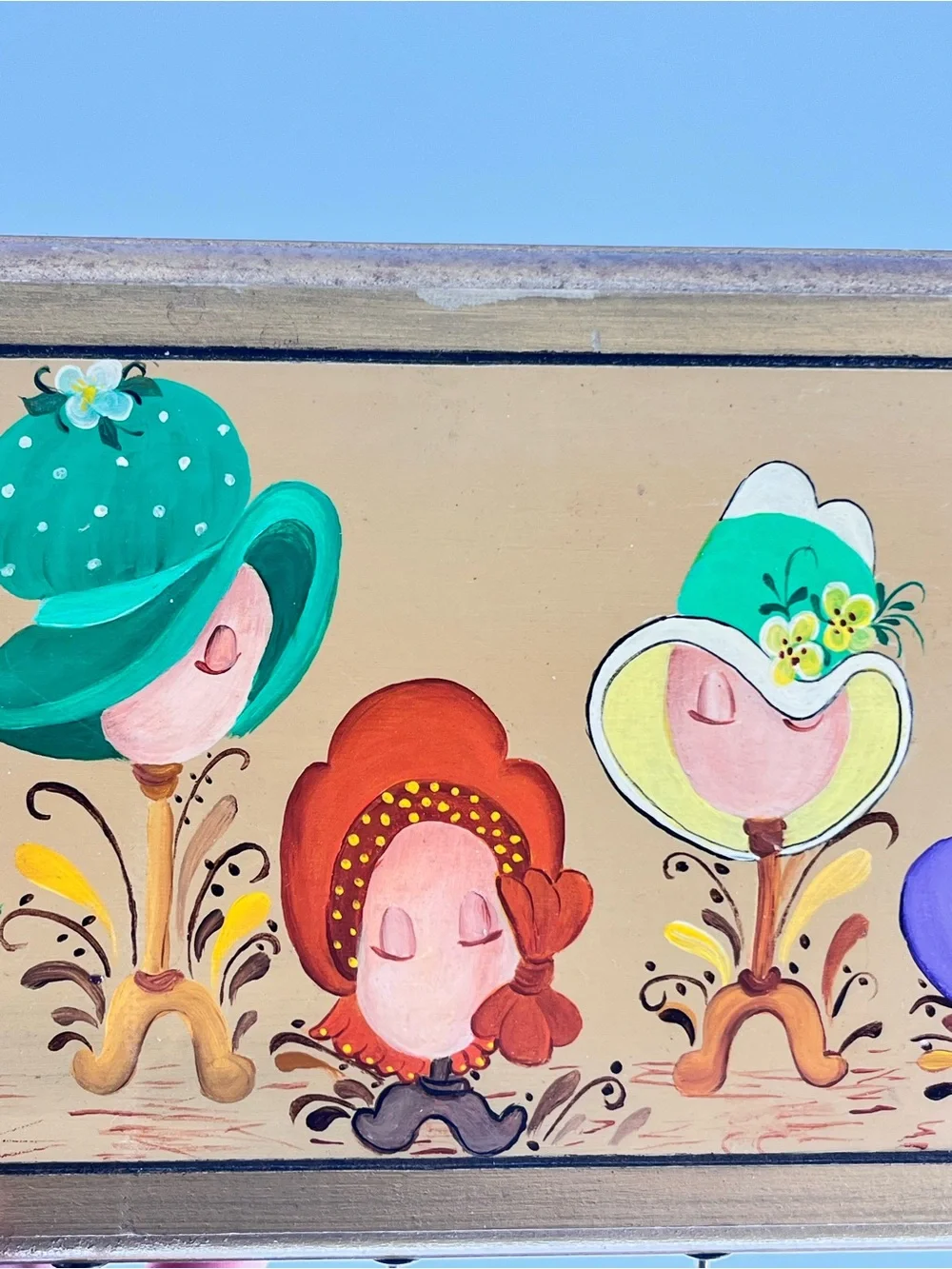 Vintage 60s 70s Whimsical Ladies Hats Wall Rack 7 Hooks MCM Retro Kitsch Decor
